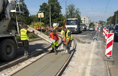 Zmiany na Dąbrowskiego przy Ogrodach. Drogowcy wchodzą w kolejny etap remontu