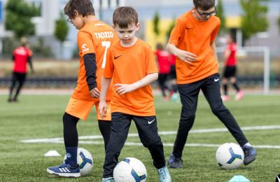 W Poznaniu setki dzieci z niepełnosprawnościami zagrają w Ogólnopolskim Turnieju Futbol Plus