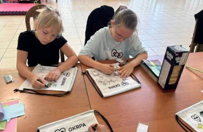 Letnie warsztaty GKRPA w Komornikach: wspólna nauka i integracja w Łęczycy