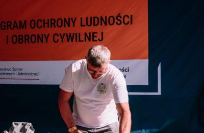 Akademia OLiOC na lokalnych festynach: praktyczna nauka pierwszej pomocy i przygotowania kryzysowego w Gnieźnie