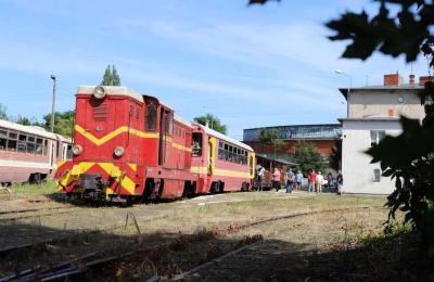 Gnieźnieńska Kolej Wąskotorowa wraca na tory – kursy w każdy weekend wakacji w Gnieźnie