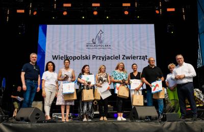 Wyróżniono „Wielkopolskich Przyjaciół Zwierząt” — nagrody dla działaczy i schronisk w Poznaniu