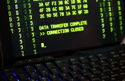 Cyfryzacja: od 2 sierpnia obowiązek oznaczania treści wygenerowanych przez AI
