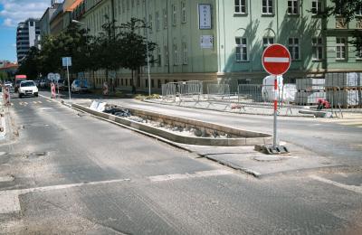 Jastrowie: odnowa oznakowania poziomego i utrudnienia na drodze nr 11
