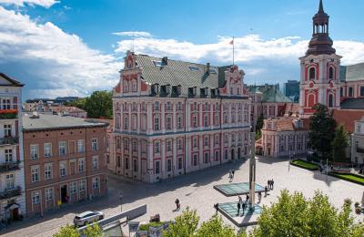 Poznań otwiera nabór na płatne staże dla studentów. Jest 87 miejsc