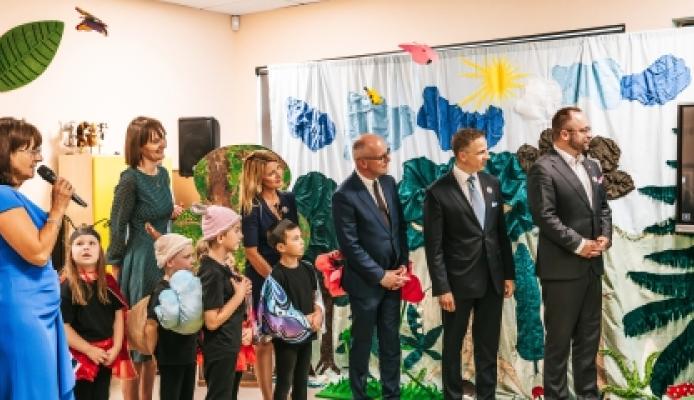 wiadomosci CentralaPoznan i region - Gminny żłobek i rozbudowane przedszkole nr 3 oficjalnie otwarte w Mosinie