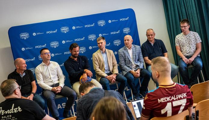 CentralaPoznan - Weekend z koszykówką 3x3 na placu Wolności w Poznaniu: Enea Basket wraca z większym rozmachem