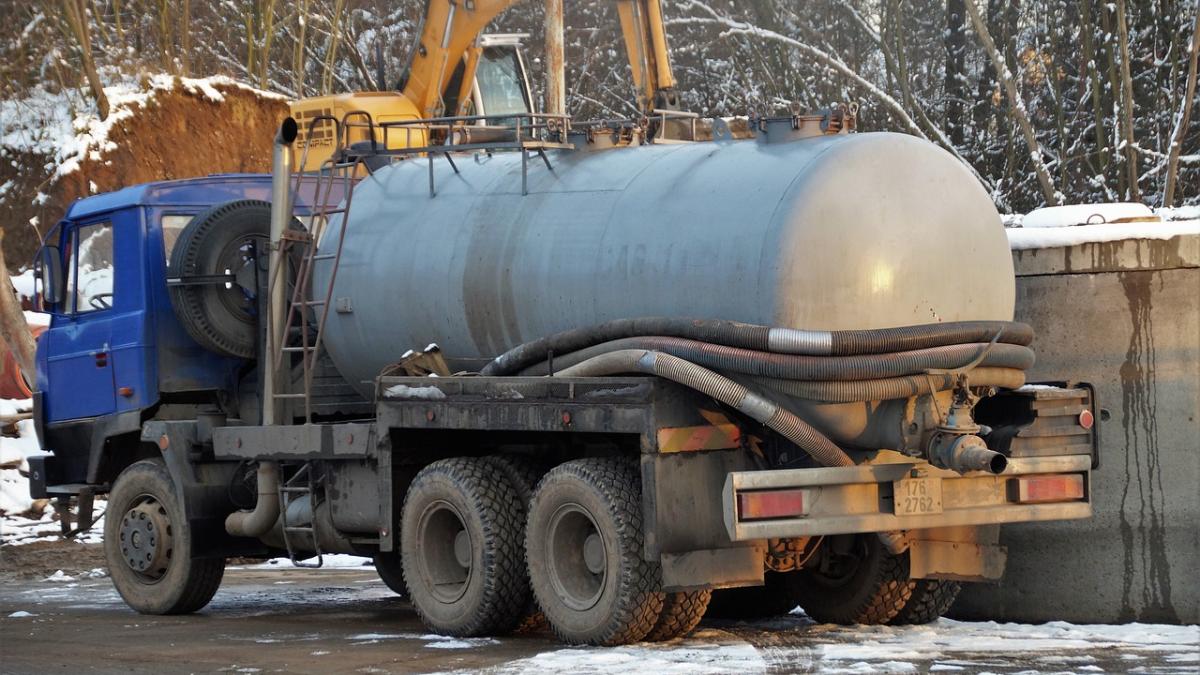 Zatrzymany za wylewanie ścieków w Pobiedziskach