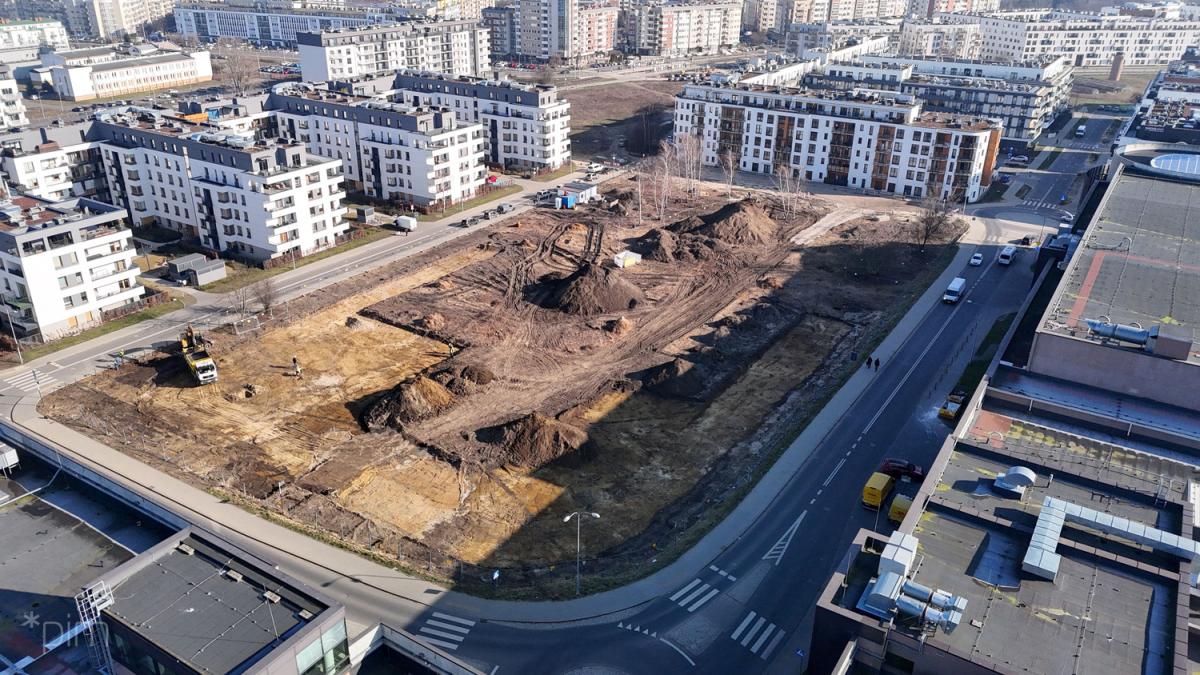 Średniowieczne ślady pod CH Posnania – archeolodzy odkrywają historię Poznania