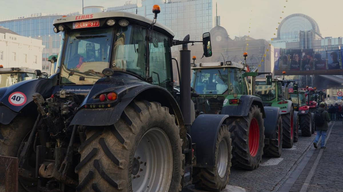 Foto poglądowe pexels.com/pl-pl/zdjecie/rolnicy-protestuja-w-brukseli-20432164/