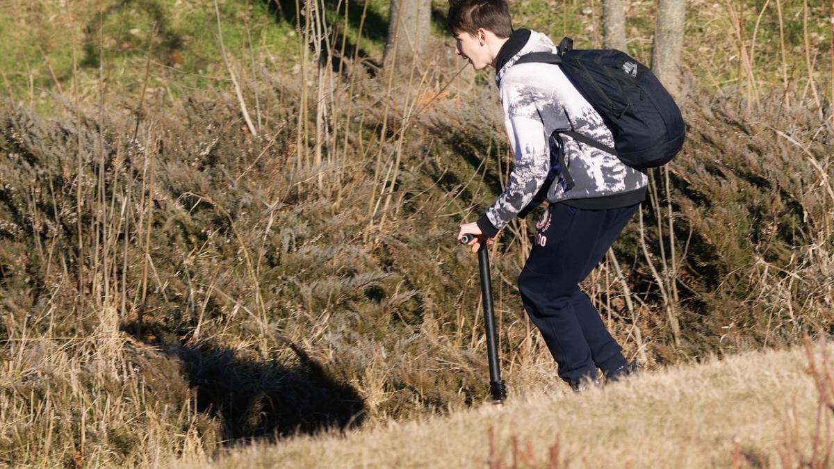 Analiza: czy obowiązek kasku to dobry kierunek?