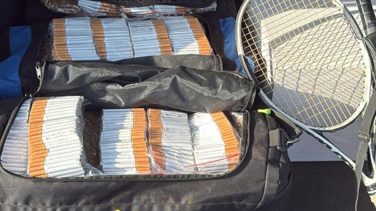 Ponad 95 tysięcy papierosów i 83 kg nielegalnego tytoniu. Kolejny duży proceder powstrzymany Skuteczne działania policjantów Komendy Miejskiej Policji w Poznaniu doprowadziły do zatrzymania mężczyzny, który przewoził i magazynował wyroby tytoniowe bez wymaganych prawem znaków akcyzy. Nielegalny towar przechowywał w trzech miejscach na terenie Wielkopolski. 12.06.2026