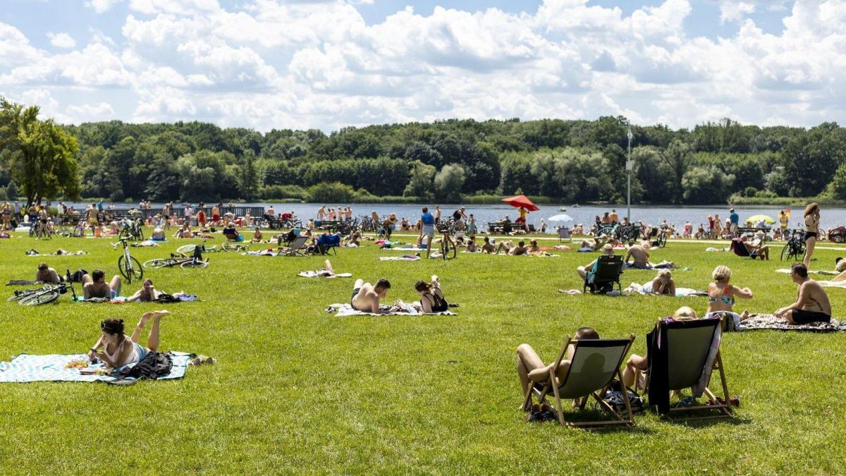 Ruszają miejskie kąpieliska
