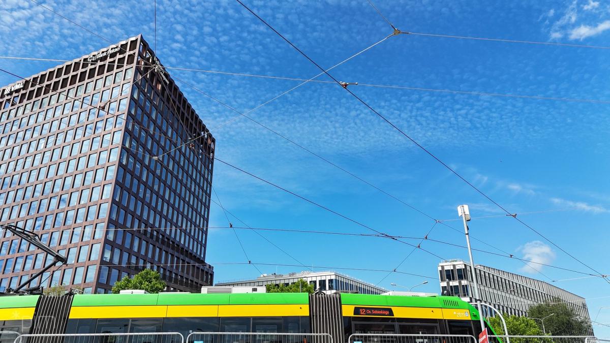 Tramwaje szybciej wrócą na ul. Królowej Jadwigi