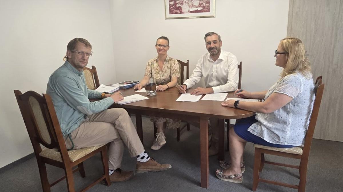Ponad 0,6 ha w Sannikach własnością gminy Kostrzyn. Powstanie tam świetlica wiejska! - Dla mieszkańca - Urząd Miejski w Kostrzynie