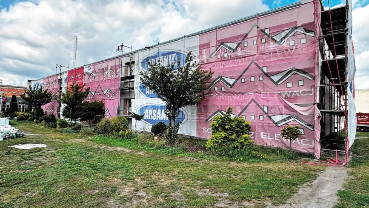 Modernizacja szkoły podstawowej w Marzeninie - Aktualności - WRZEŚNIA - miasto w centrum zainteresowania