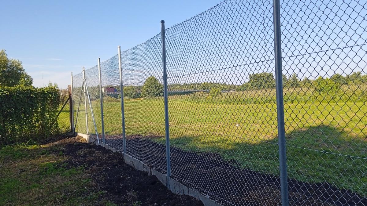 Zakończenie prac przy ogrodzeniu Cmentarza Komunalnego