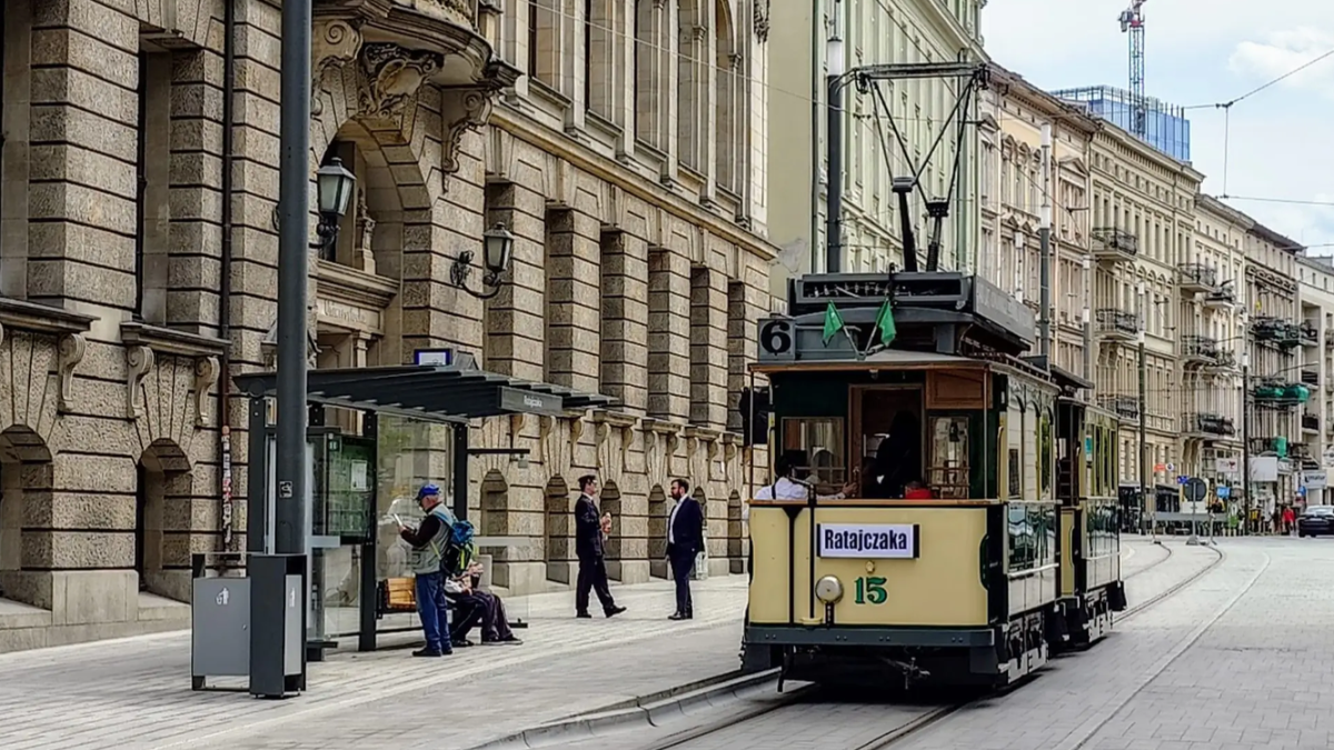 Linie turystyczne. W weekend – finałowe przejazdy w sezonie 2026 | Zarząd Transportu Miejskiego w Poznaniu